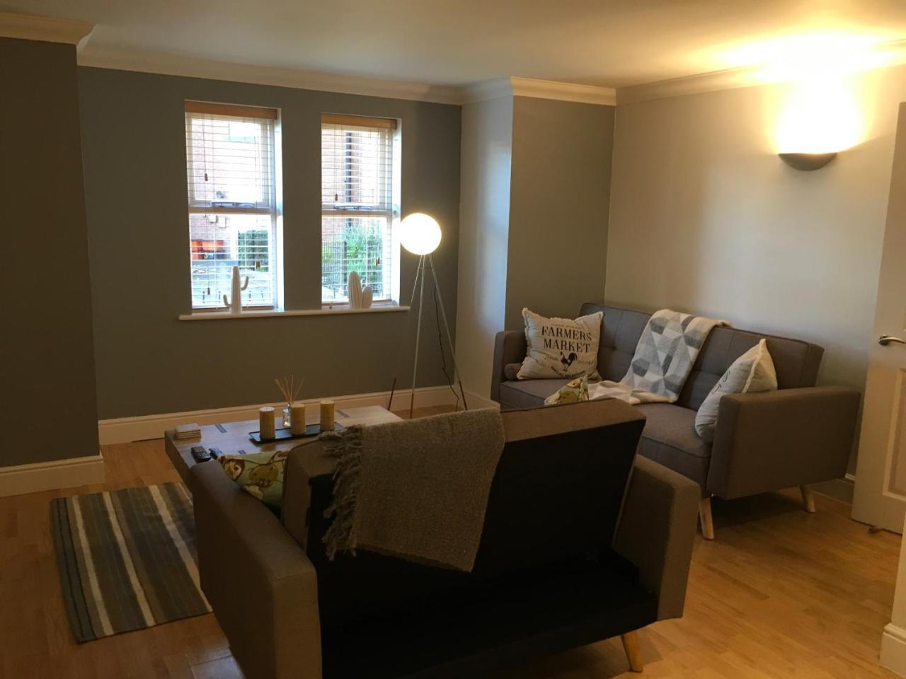 Godwin Court 21 Appartement Swindon Buitenkant foto