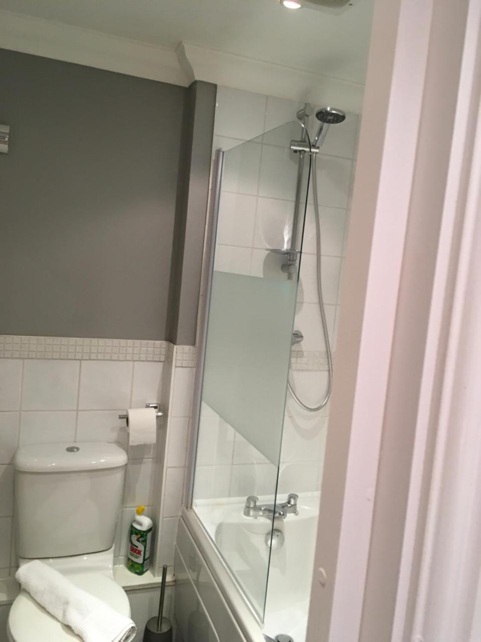 Godwin Court 21 Appartement Swindon Buitenkant foto